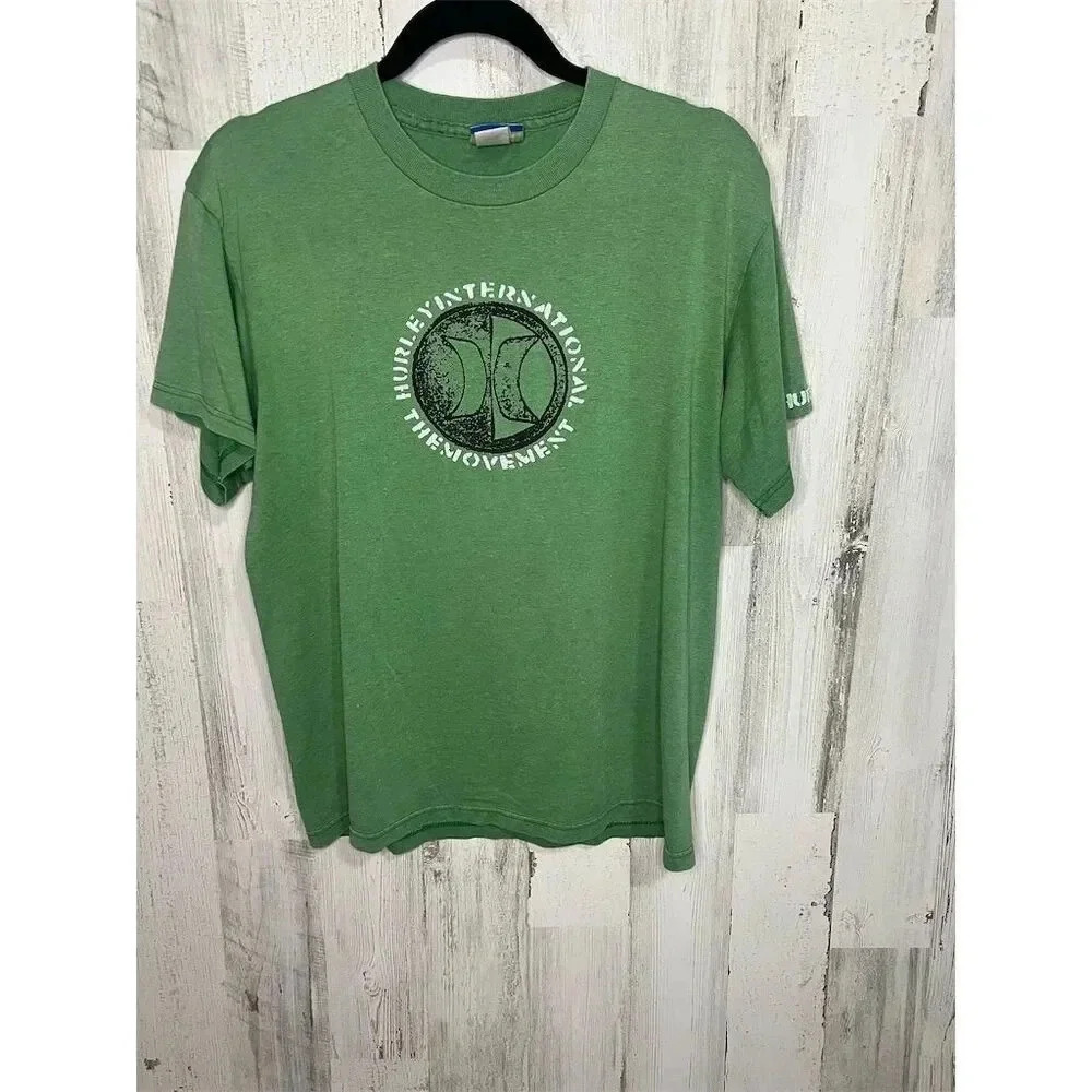 Vintage 90s Hurley Men's Green‎ Graphic T-Shirt Size S Crew Neck made in USA